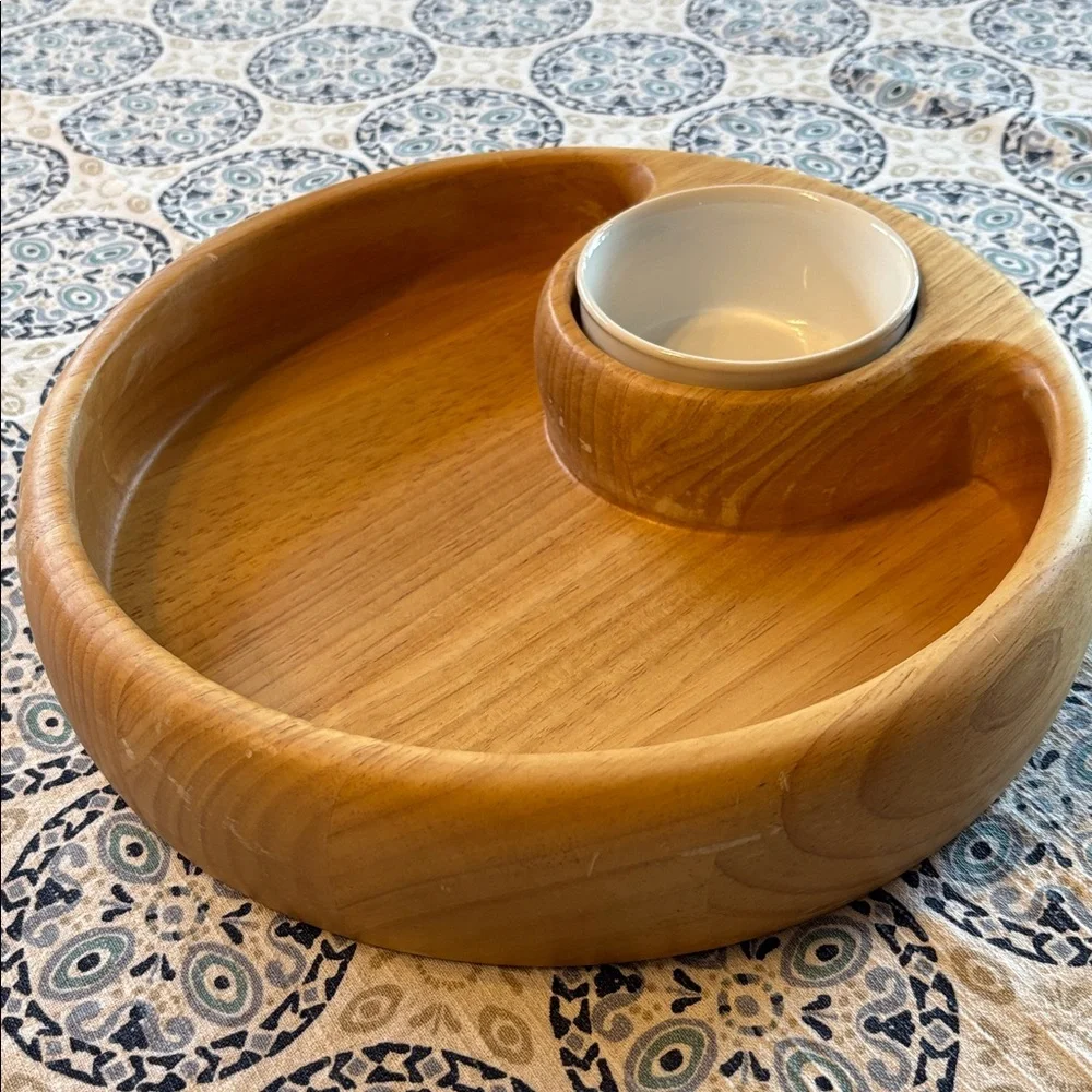 Crate&Barrel Wood Chip and Dip Bowl with Ceramic Bowl